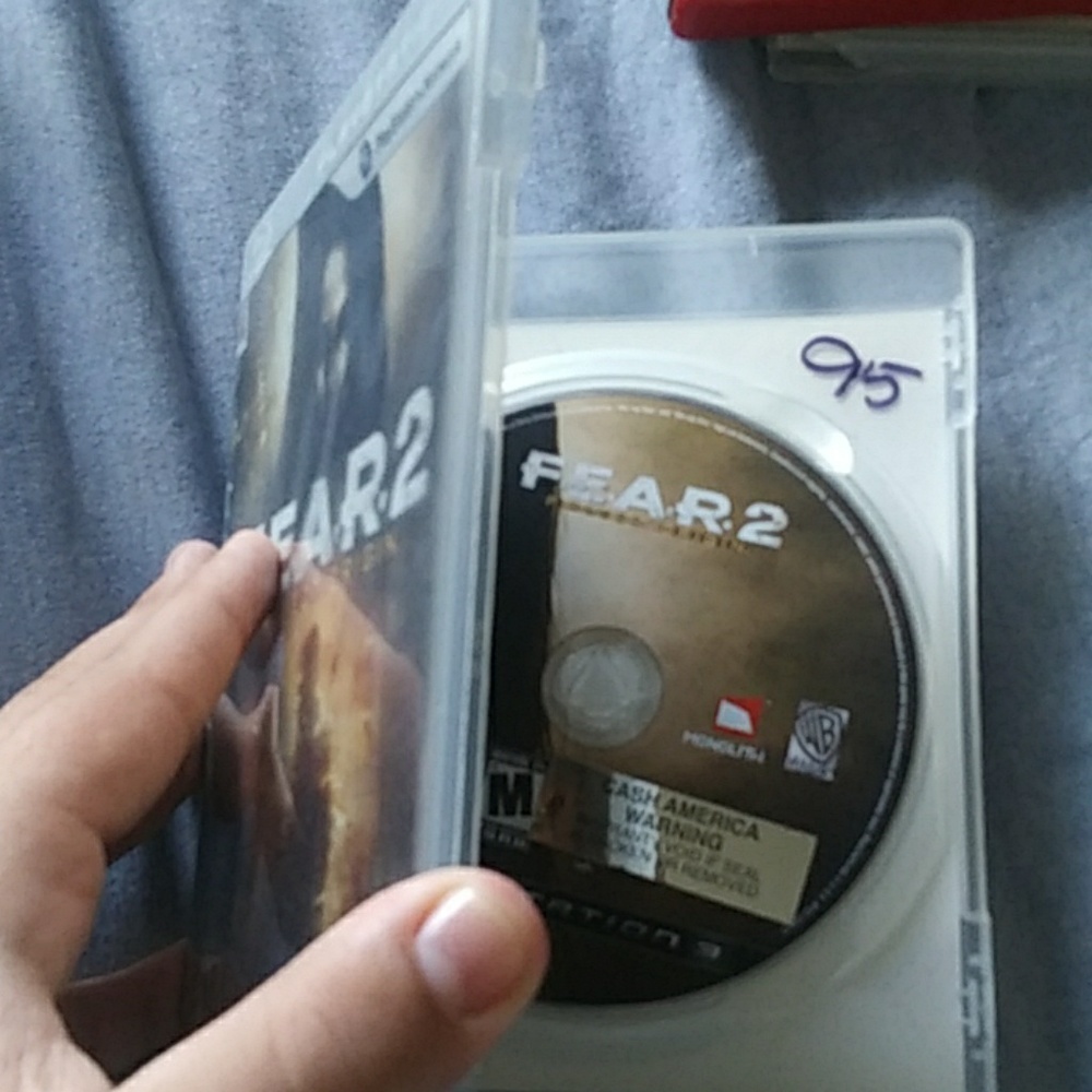 Video games - Picture 2 of 6